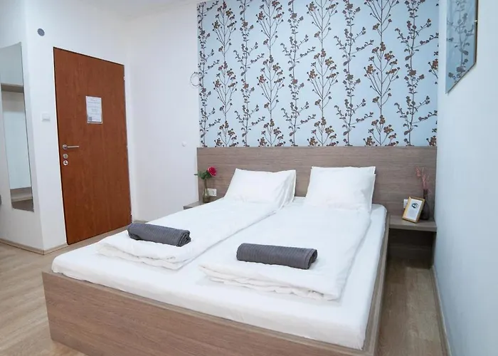 Seasons Central Budapest Daire