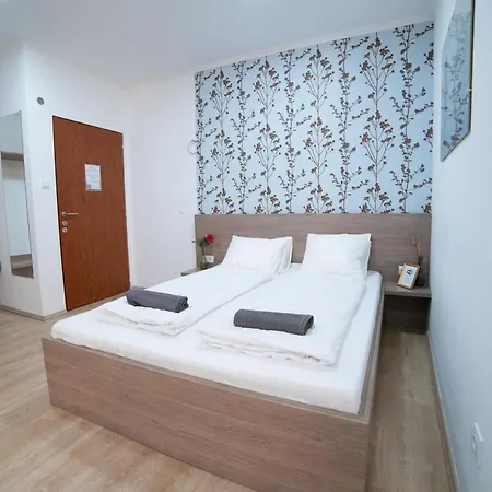 Seasons Central Budapest Apartmán